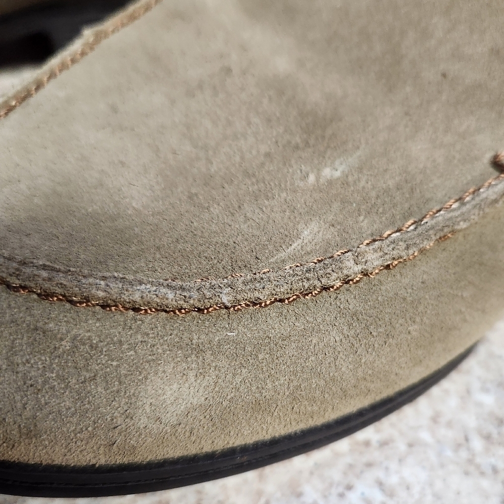 EUC Cobb Hill Crosbie Moccasins Women's 8.5 Green Taupe Suede - Picture 7 of 9